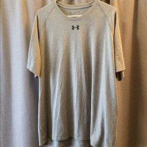 Men’s Under Armour tee